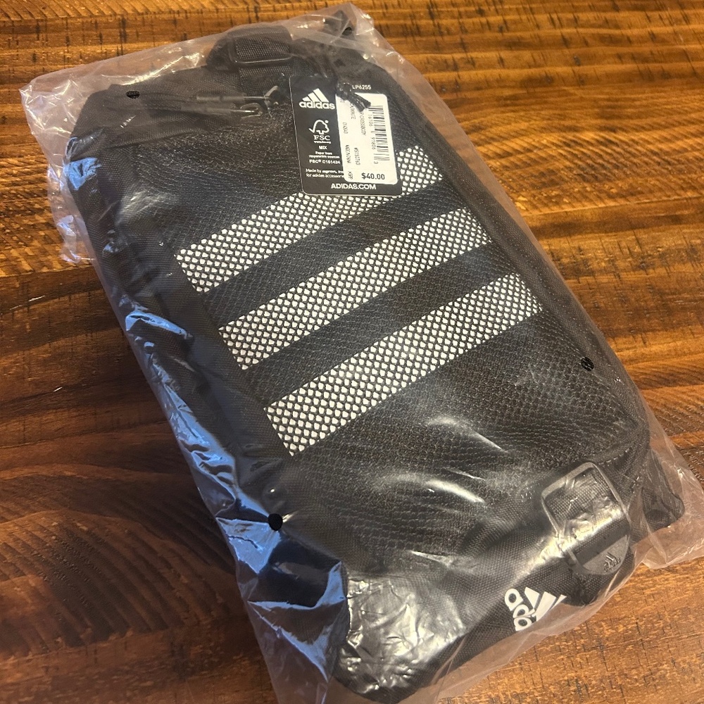 Adidas Amplifier crossbody